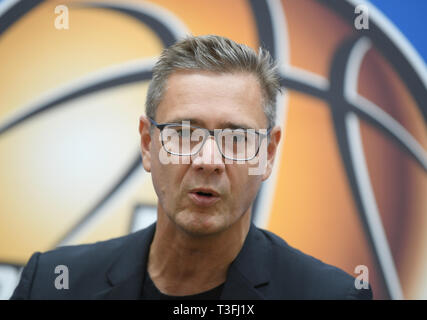 Frankfurt am Main, Deutschland. 09 Apr, 2019. 09 April 2019, Hessen, Frankfurt/Main: Gunnar Wöbke, Managing Partner, nimmt teil an der Pressekonferenz der Fraport Skyliners, ein Deutscher Basketball Verein. Foto: Arne Dedert/dpa Quelle: dpa Picture alliance/Alamy leben Nachrichten Stockfoto