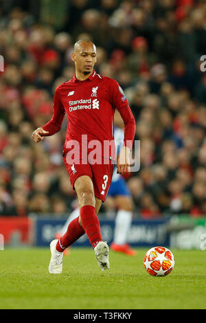 Liverpool, Großbritannien. 09 Apr, 2019. Fabinho von Liverpool in Aktion während der UEFA Champions League Viertelfinale Hinspiel Match zwischen Liverpool und Porto bei Anfield am 9. April 2019 in Liverpool Credit: PHC Images/Alamy leben Nachrichten Stockfoto