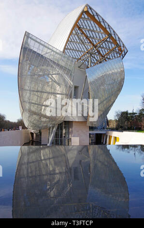 Galerie Komplex für die Louis Vuitton Corporate Foundation, in den Bois de Boulogne, Paris, entworfen von Visionären amerikanischen Architekten Frank Gehry Stockfoto