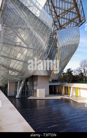 Galerie Komplex für die Louis Vuitton Corporate Foundation, in den Bois de Boulogne, Paris, entworfen von Visionären amerikanischen Architekten Frank Gehry Stockfoto