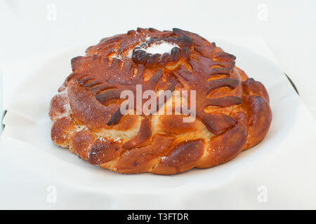 Brot mit Salz. Russischer Tradition der Begegnung Gäste Stockfoto