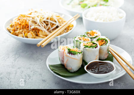 Pad Thai Nudeln mit Huhn Stockfoto