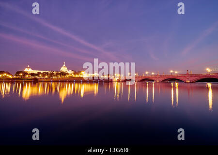 Tainan, Taiwan - Dezember 4, 2018: Landschaftlich schöne Der chimei Museum, das zeigt der westlichen Kunst, Antiquitäten und bemerkenswerte Stringed instrument Collection Stockfoto