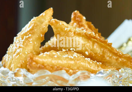 Süße arabisch algerischen samsa Samosa Stockfoto