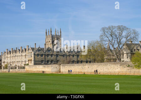 Merton College, Oxford über Merton Feld auf Christus Kirche Wiese Stockfoto