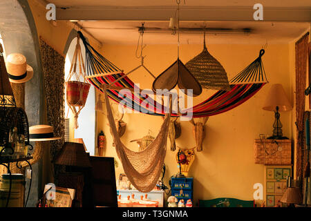 Anzeige innerhalb einer wicker Shop in Gata de Schluchten in der Provinz Alicante, Spanien Stockfoto