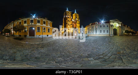 360 Grad Panorama Ansicht von WROCLAW, Polen - SEPTEMBER, 2018: die Nacht voll nahtlose Sphärisches Panorama 360 Grad Kreis Ostrow Tumski mit Türme beleuchtet der gotischen cathedr