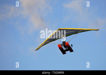 Ultraleichtflugzeuge - Motorizierter Hängegleiter/Ultralight Aviation - angetriebene Hängegleiter/ Stockfoto