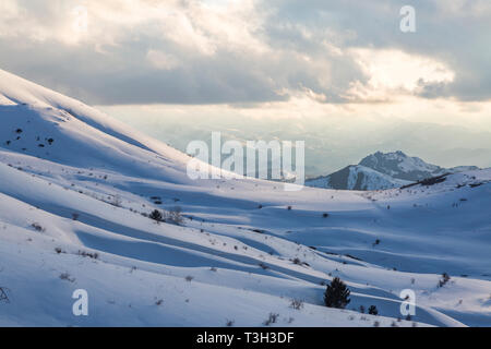 Berge in der Provinz in der Nähe von Erzurum Narman, Erzurum, Türkei Stockfoto