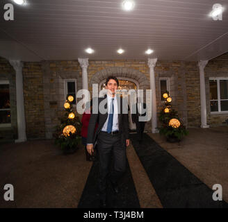 Premierminister Justin Trudeau Verlassen der US-Botschaft Weihnachtsfeier ca. 2015 Stockfoto