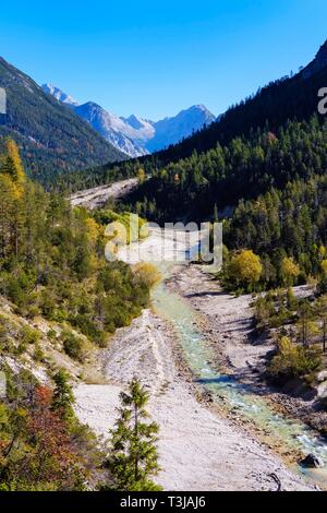 Isar, Hinterautal, in der Nähe von Scharnitz, Karwendel, Tirol, Österreich Stockfoto