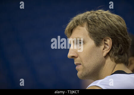 Berlin, Deutschland. 04. Sep 2015. Der Deutsche Dirk Nowitzki bei einem Training der Deutschen Nationalmannschaft bei der Mercedes Benz Arena in Berlin, Deutschland, 04. September 2015 gesehen. Die FIBA Basketball-europameisterschaft 2015 wird am 05. September 2015 beginnen. Credit: Lukas Schulze/dpa | Verwendung weltweit/dpa/Alamy leben Nachrichten Stockfoto