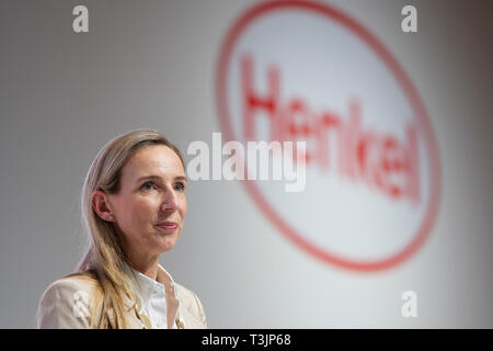 Düsseldorf, Deutschland. 08 Apr, 2019. Simone BAGEL - TRAH, Vorsitzender des Aufsichtsrats, in ihrer Rede zur Hauptversammlung der Henkel AG & Co.KGaA am 08.04.2019 in Düsseldorf | Verwendung der weltweiten Kredit: dpa/Alamy leben Nachrichten Stockfoto