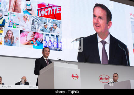 Düsseldorf, Deutschland. 08 Apr, 2019. Hans Van BYLEN, Chief Executive Officer, CEO, in seiner Rede zur Hauptversammlung der Henkel AG & Co.KGaA am 08.04.2019 in Düsseldorf | Verwendung der weltweiten Kredit: dpa/Alamy leben Nachrichten Stockfoto