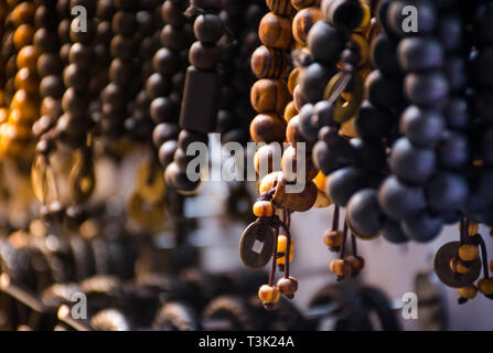 Trend Mode moderne Männer Armband, Holz und Stein Art Armband Stockfoto