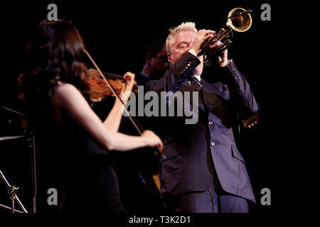 Poughkeepsie, USA. 25 Jun, 2015. Chris Botti auf führt auf dem Bardavon Opera House 1869 Am 25. Juni 2015 in Poughkeepsie, NY Credit: Steve Mack/S.D. Mack Bilder/Alamy Stockfoto