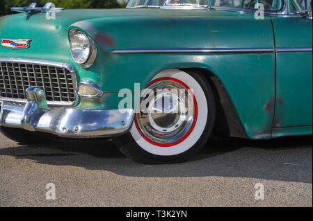 Ratte - Surf Wagon 1955 Chevrolet Bel Air klassische amerikanische Limousine, Stockfoto