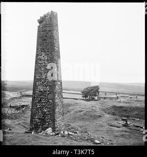 Cat Welle Schornstein, Hurst Minen, Hurst, North Yorkshire, 1967. Schöpfer: Eileen Deste. Stockfoto