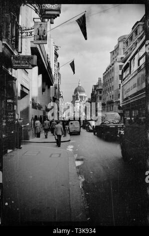 Fleet Street, City of London, c 1955 - c 1980. Schöpfer: Ursula Clark.