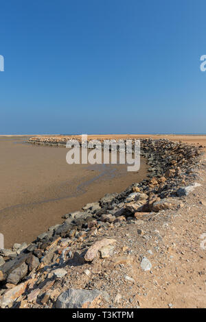 Yiti Strand bei Ebbe in der Nähe von Maskat, Sultanat Oman Stockfoto