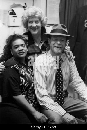 Long John Baldry, Angela Brown und Beryl Brydon, 100 Club, London, 1993. Schöpfer: Brian Foskett. Stockfoto