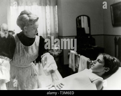 Maggie Smith und Heydon Prowse im Film Der geheime Garten, 1993 Stockfoto