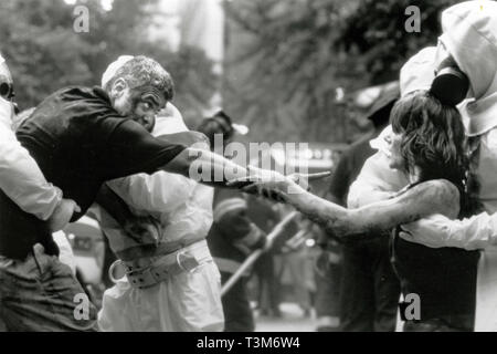 George Clooney und Nicole Kidman in dem Film The Peacemaker, 1997 Stockfoto