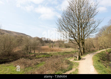 Zu Fuß von Motorradtouren zu Packesel Brücke in West Yorkshire Stockfoto