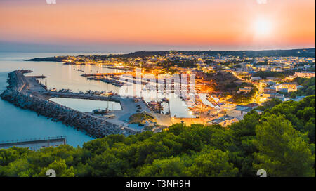 Panorama von Santa Maria di Leuca, Stadt, Salento, Apulien. Italien. Stockfoto