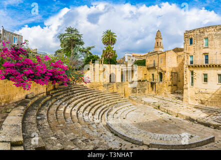 Alte Römische Theater in Lecce, Apulien, Süditalien Stockfoto