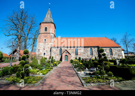 Vechta, Deutschland. 09 Apr, 2019. Die Kirche St. Maria in der Oythe Bezirk. Credit: Hauke-Christian Dittrich/dpa/Alamy leben Nachrichten Stockfoto