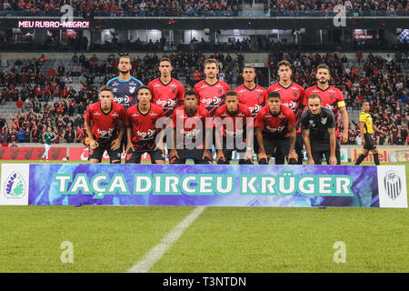 PR - Curitiba - 10/04/2019 - 2019 Atlético Paranaense PR x Coritiba - atlético - PR-Spieler für das Spiel gegen Coritiba im Arena da baixada Stadium für die 2019-Meisterschaft dar. Foto: Gabriel Machado/AGIF Stockfoto