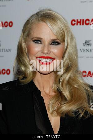 Las Vegas, NV, USA. 10 Apr, 2019. Christie Brinkley bei der Ankunft für Christie Brinkley öffnet sich in Chicago, der Venezianischen Resort, Las Vegas, NV, 10. April 2019. Credit: JA/Everett Collection/Alamy leben Nachrichten Stockfoto