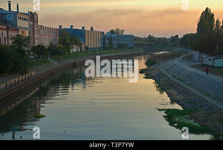 Architektur in Zrenjanin, kleine Stadt in der serbischen Provinz Vojvodina Stockfoto