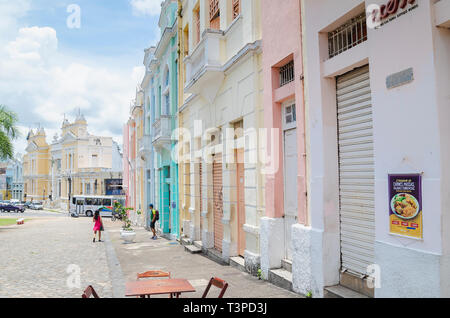 Joao Pessoa PB, Brasilien - 25. Februar 2019: historische Innenstadt, an Antenor Navarro Square. Revitalisierte Gebäude der Stadt. Touristische Destination. Stockfoto