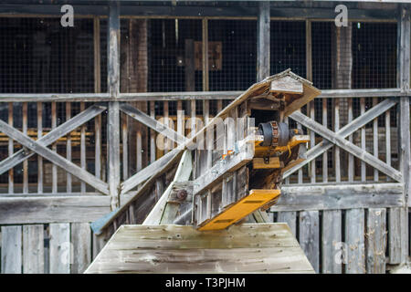 Nahaufnahme Detail aus Holz Mühle Holz sah Stockfoto