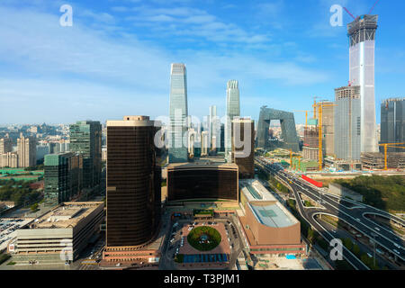 Peking, China moderne Bankenviertel Skyline an einem schönen Tag mit blauem Himmel Stockfoto