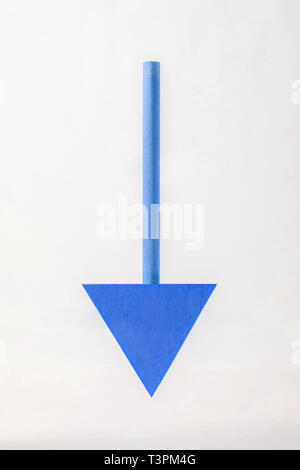 Holz-, nach unten gerichteten Pfeil. Stockfoto