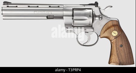 Kleinwaffen, revolver Colt Python Modell 1955, Kaliber .357 Magnum, Additional-Rights - Clearance-Info - Not-Available Stockfoto