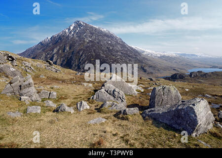 Pen-OLE-Wen, der 7. höchsten Berg in Snowdonia und in Wales, stellt der südlichste Teil der Carneddau. Stockfoto
