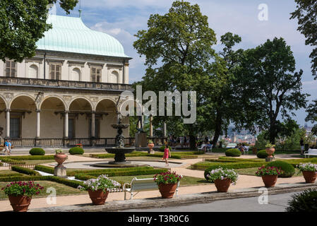 Prag. Der Tschechischen Republik. Das Royal Garden, 1534 gegründet, in der Prager Burg. Stockfoto