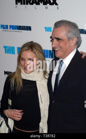 LOS ANGELES, Ca. Dezember 17, 2002: Schauspielerin CAMERON DIAZ & Regisseur Martin Scorsese am Los Angeles Premiere ihres neuen Films "Gangs of New York. © Paul Smith/Featureflash Stockfoto