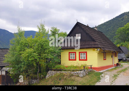 Vlkolínec, kleines Bergdorf, Region Žilina, Slowakische Republik, Europa, UNESCO-Weltkulturerbe Stockfoto