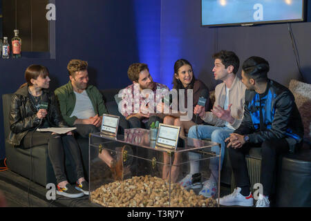 2019 SXSW Film Festival - Lassen Sie diese Stadt - Interview mit: Perri Nemiroff, Scott Speedman, Ben Platt, Nina Dobrev, Ricky Tollman, Mena Massoud Wo: Austin, Texas, United States Wenn: 10 Mar 2019 Credit: Lu Chau/WENN.com Stockfoto