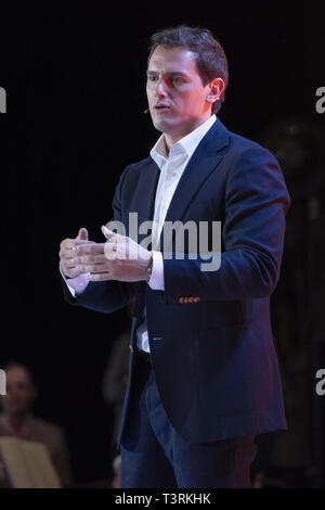 Leiter der spanischen Bürgerinnen und Bürger Partei, Albert Rivera, während ein Akt, in dem er als Kandidat der Partei für die Wahlen in Madrid, Spanien, 10. März 2019 gewählt wurde. Der spanische Premierminister, Pedro Sanchez, genannt für vorgezogene Wahlen vom 15. Februar 2019, als die Regierung nicht genügend Unterstützung de 2019 Budget im unteren Haus zu führen. Spanien hält den allgemeinen Wahlen am 28. April 2019 Mit: Albert Rivera Wo: Madrid, Gemeinschaft von Madrid, Spanien Wann: 10 Mar 2019 Credit: Oscar Gonzalez/WENN.com Stockfoto