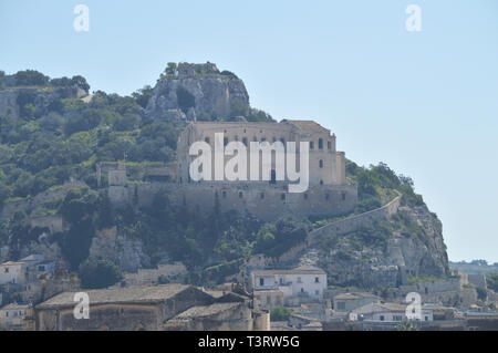 Blick auf die Kirche San Matteo, Scicli, Ragusa, Sizilien, Italien, Europa, World Heritage Site Stockfoto