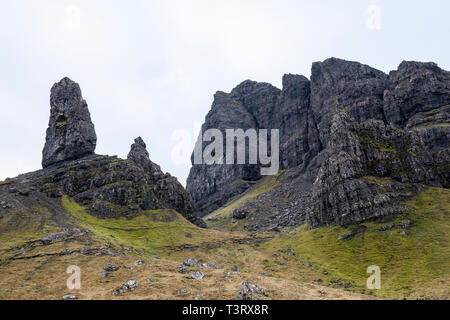 Der alte Mann von Storr auf der Trotternish ridge, Isle of Skye, Hochland, Schottland, Großbritannien Stockfoto