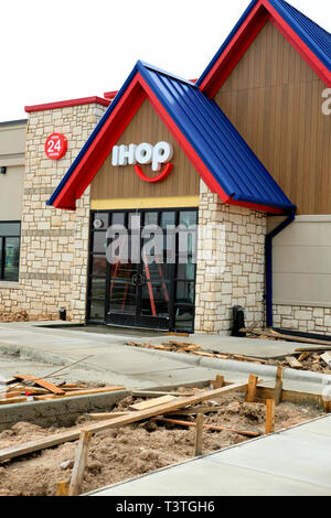 Neue IHOP Restaurant Lage 2019, im Bau; IHOP Logo auf ein Restaurant außen, College Station, Texas, USA. Stockfoto