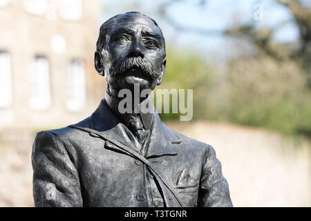 Sir Edward Elgar Statue des englischen Komponisten in Hereford Herefordshire England Großbritannien von Bildhauer Jemma Pearson Stockfoto