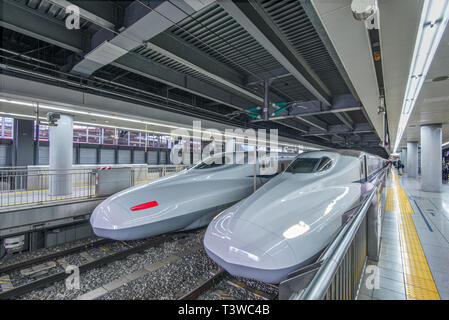 High-Speed-Züge im Bahnhof, Tokyo, Japan Stockfoto